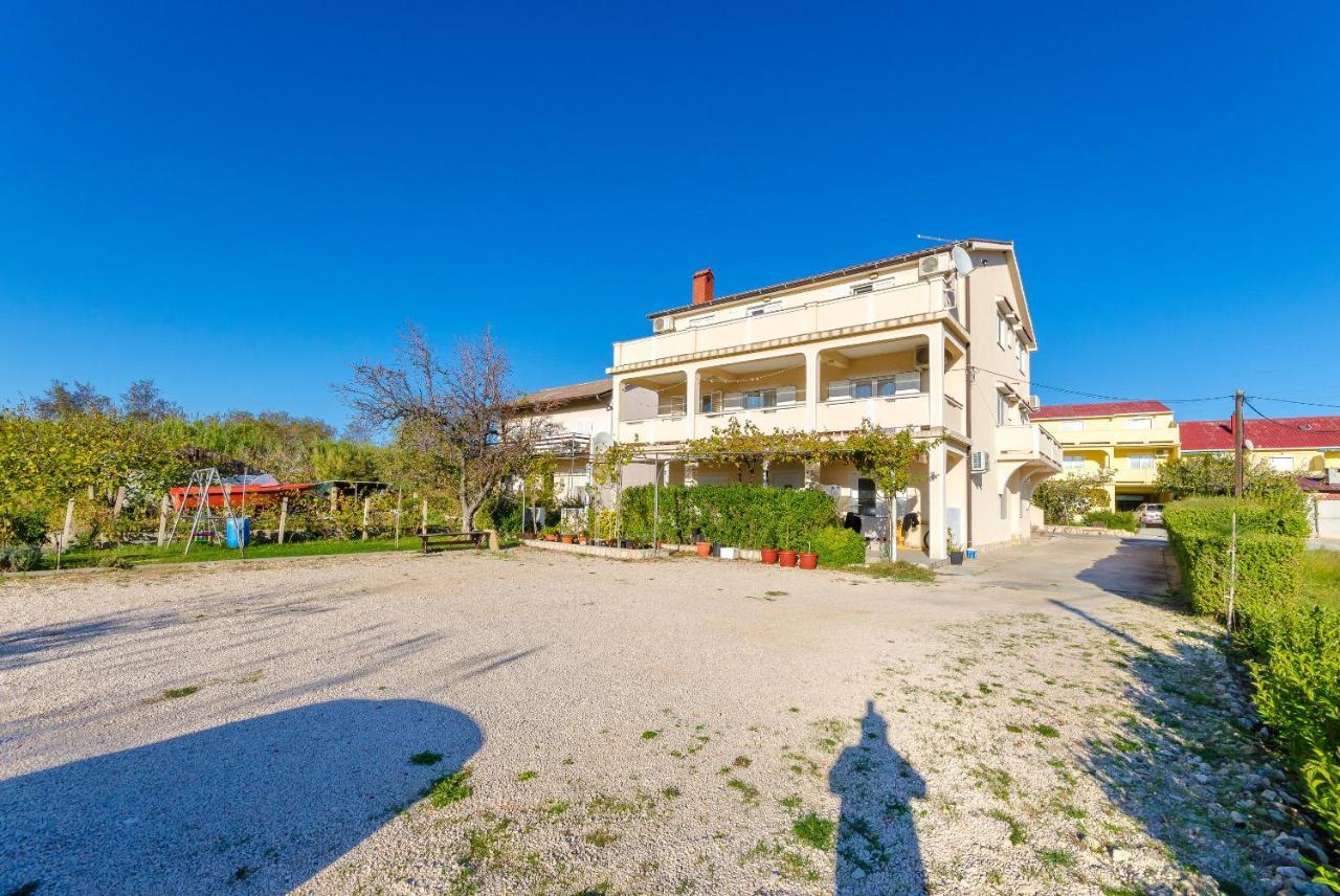 Apartments Marija P Лопар Экстерьер фото